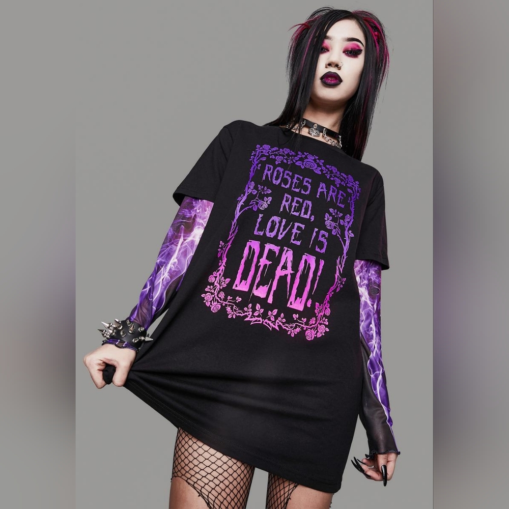 Widow Love Is Dead Layered Tee